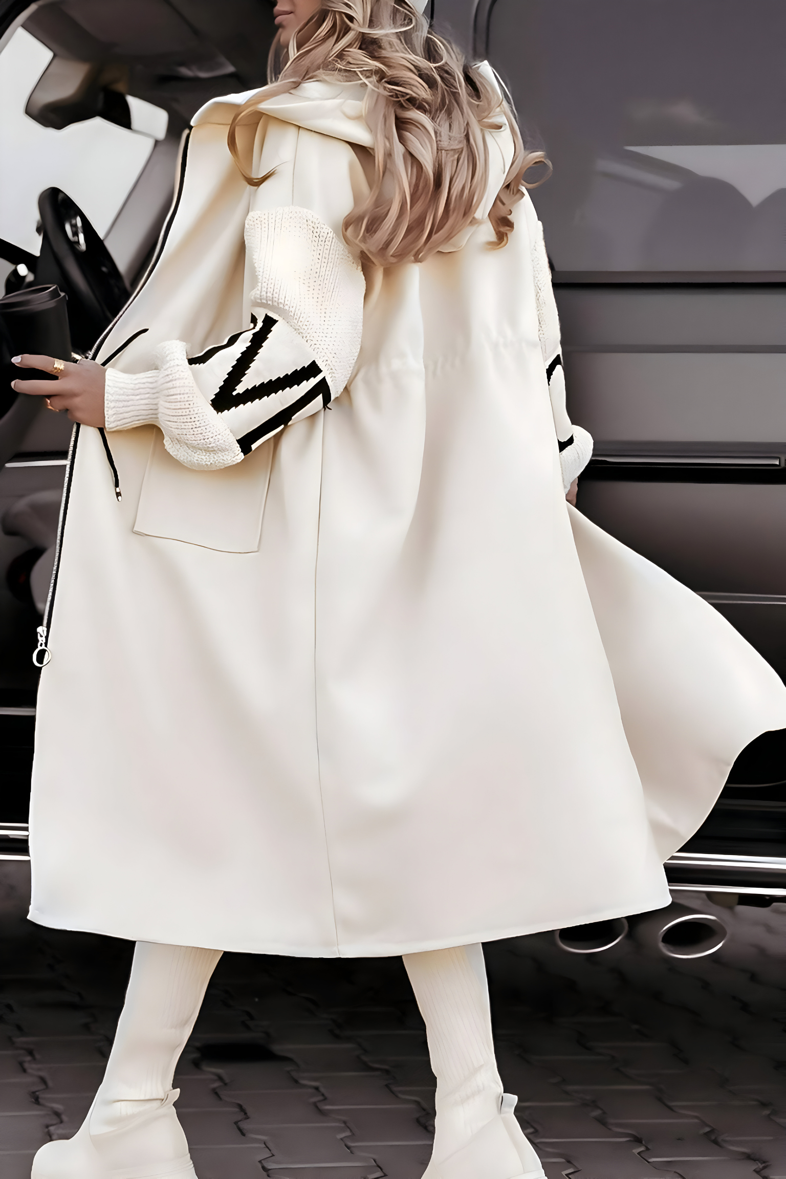 PEGGY | Jacket with Knitted Sleeves and Hood