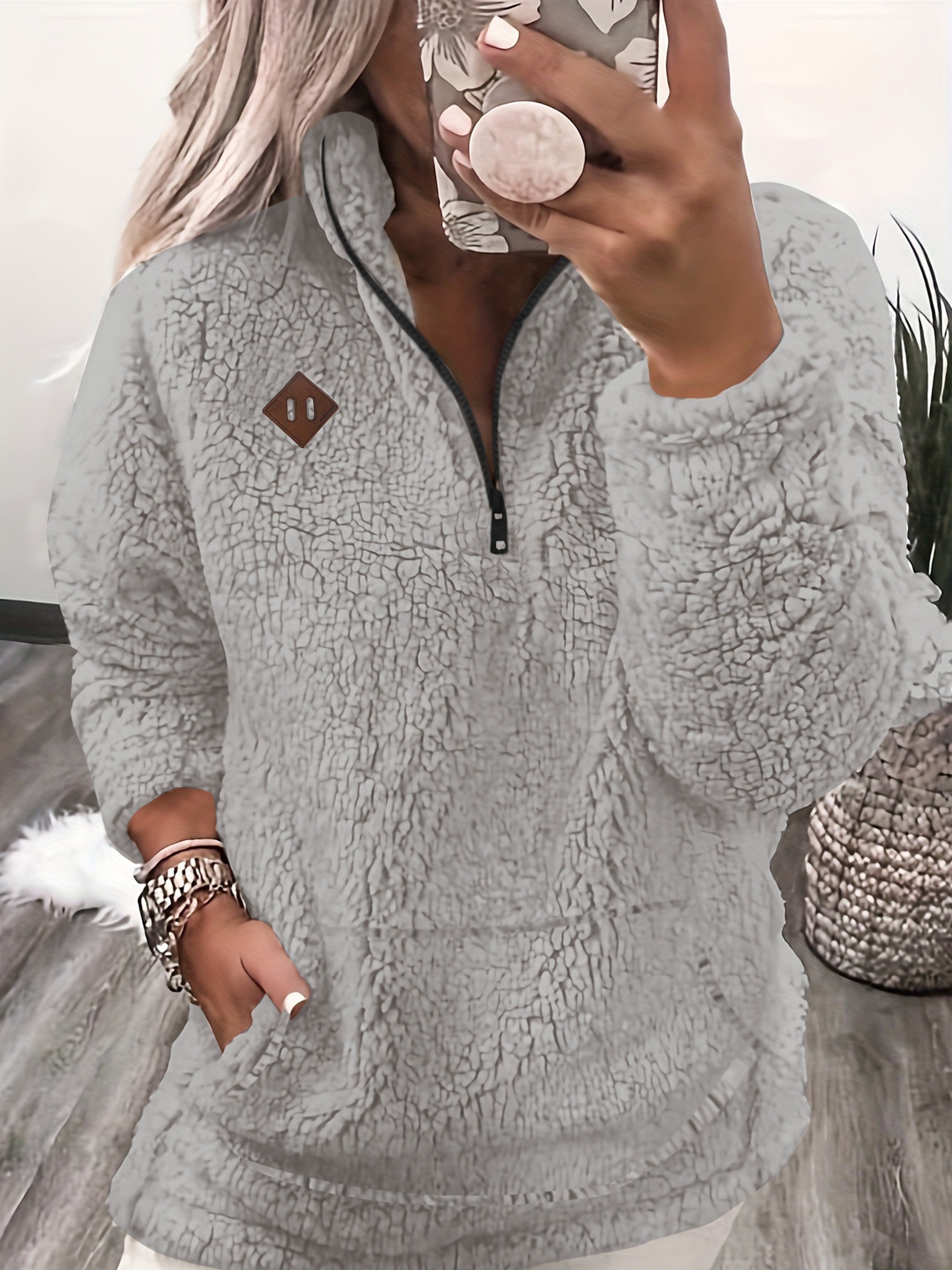 Aviana | Teddy Sweater with Zipper