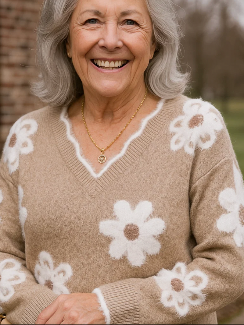 VERA™ | Elegant Floral Sweater