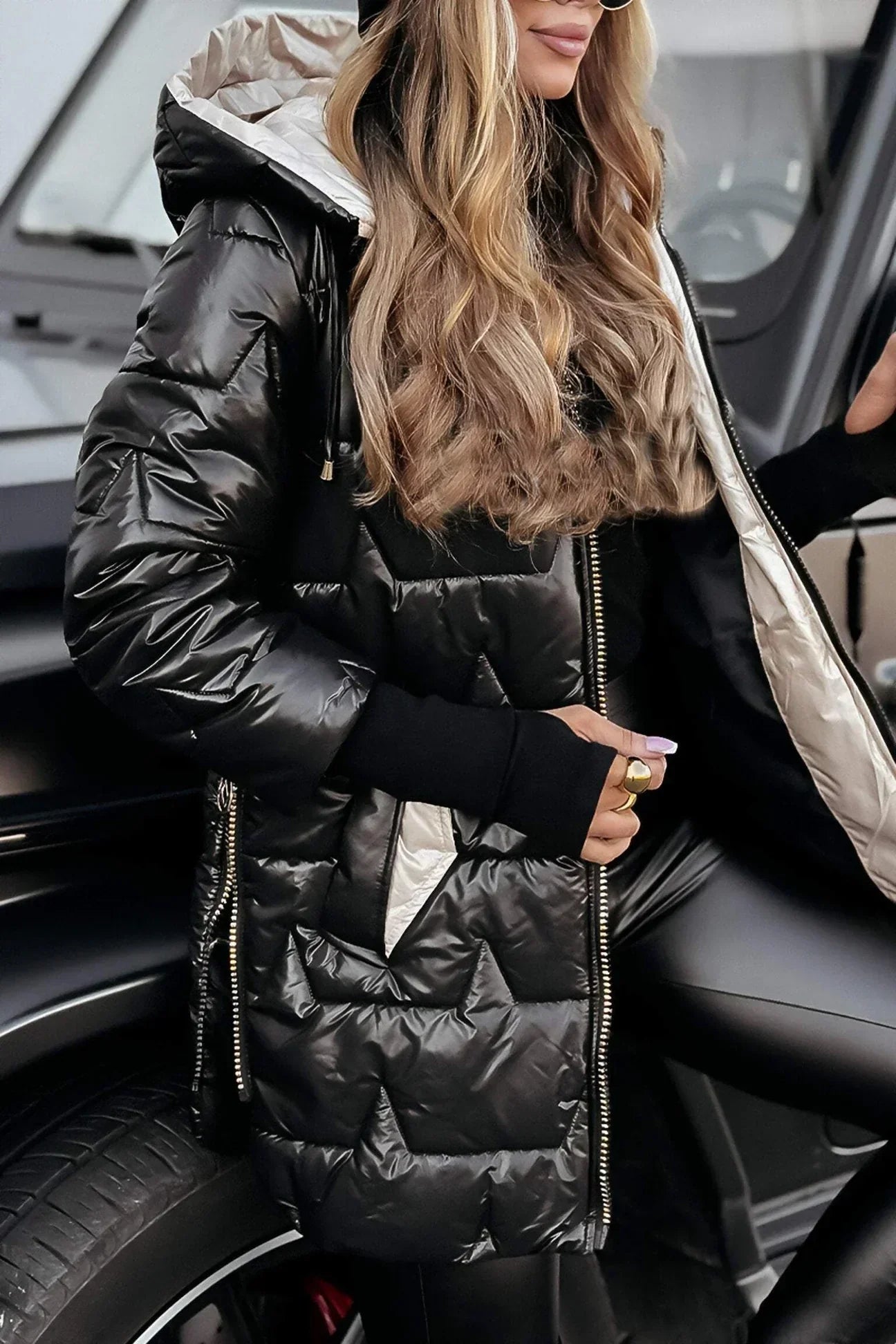 Luciana™ | Elegant Winter Coat with Hood and Padding