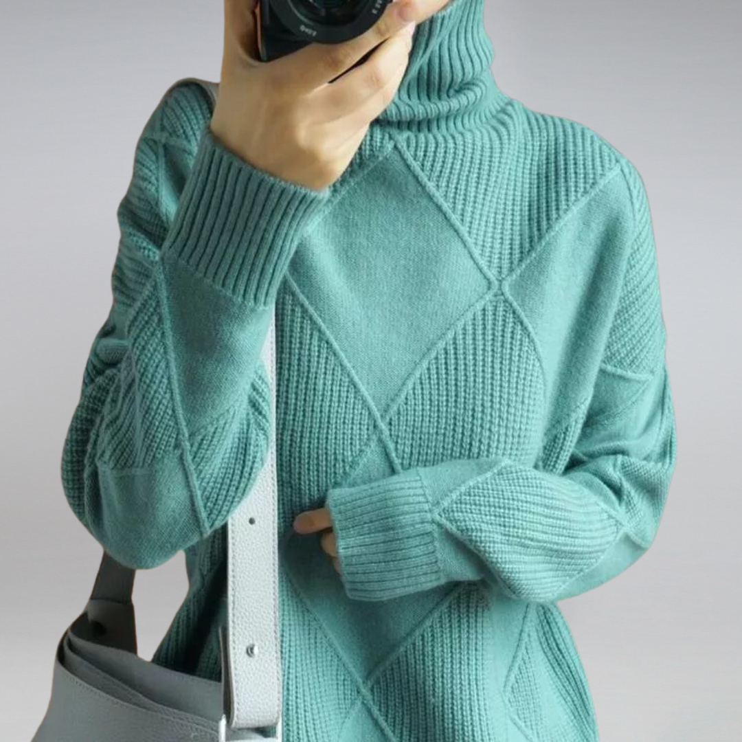 Tess | Luxury Cashmere Turtleneck Sweater