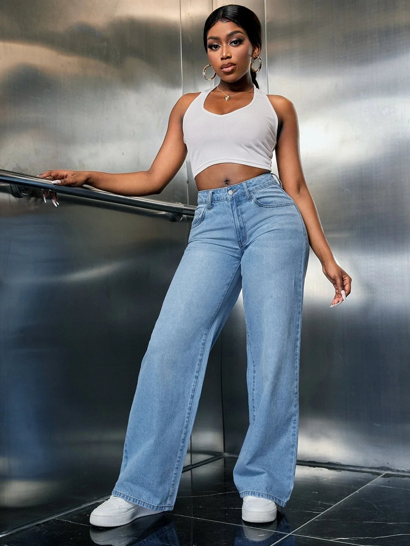 Elouise | Wide Jeans with Slanted Pockets