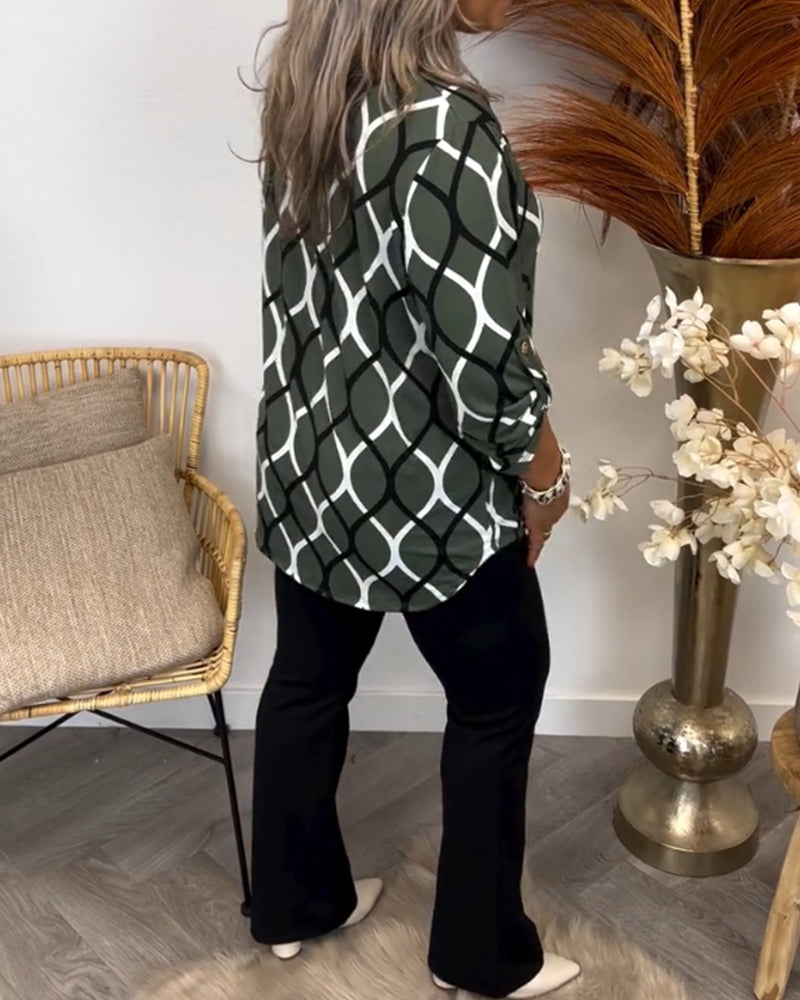 Claudia | Blouse with Modern Print