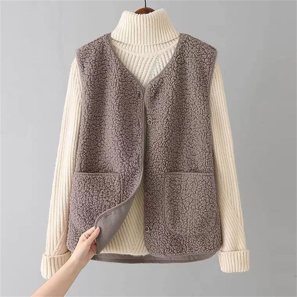 Lianne | Classic Cardigan