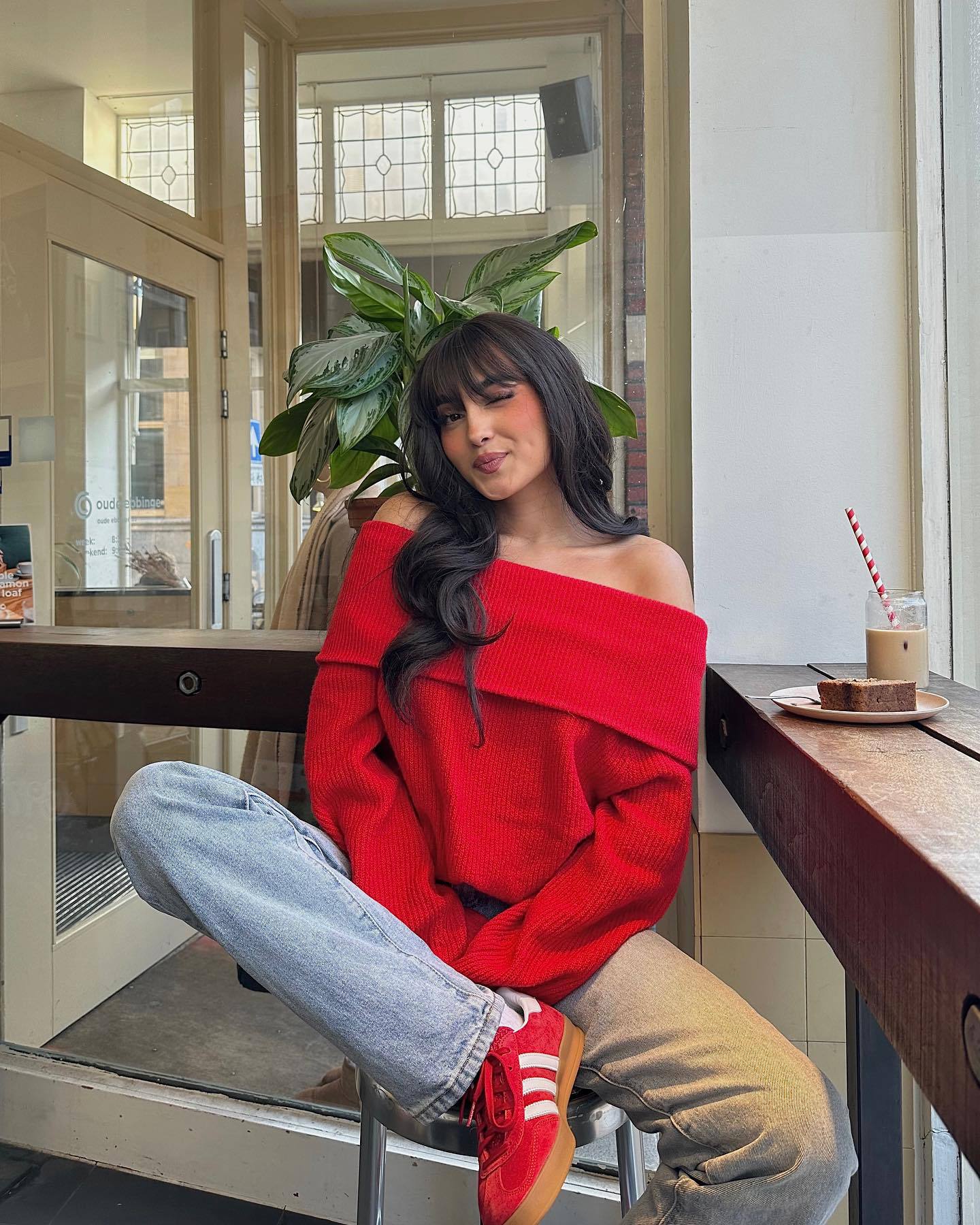 Noor | Off-shoulder Pullover