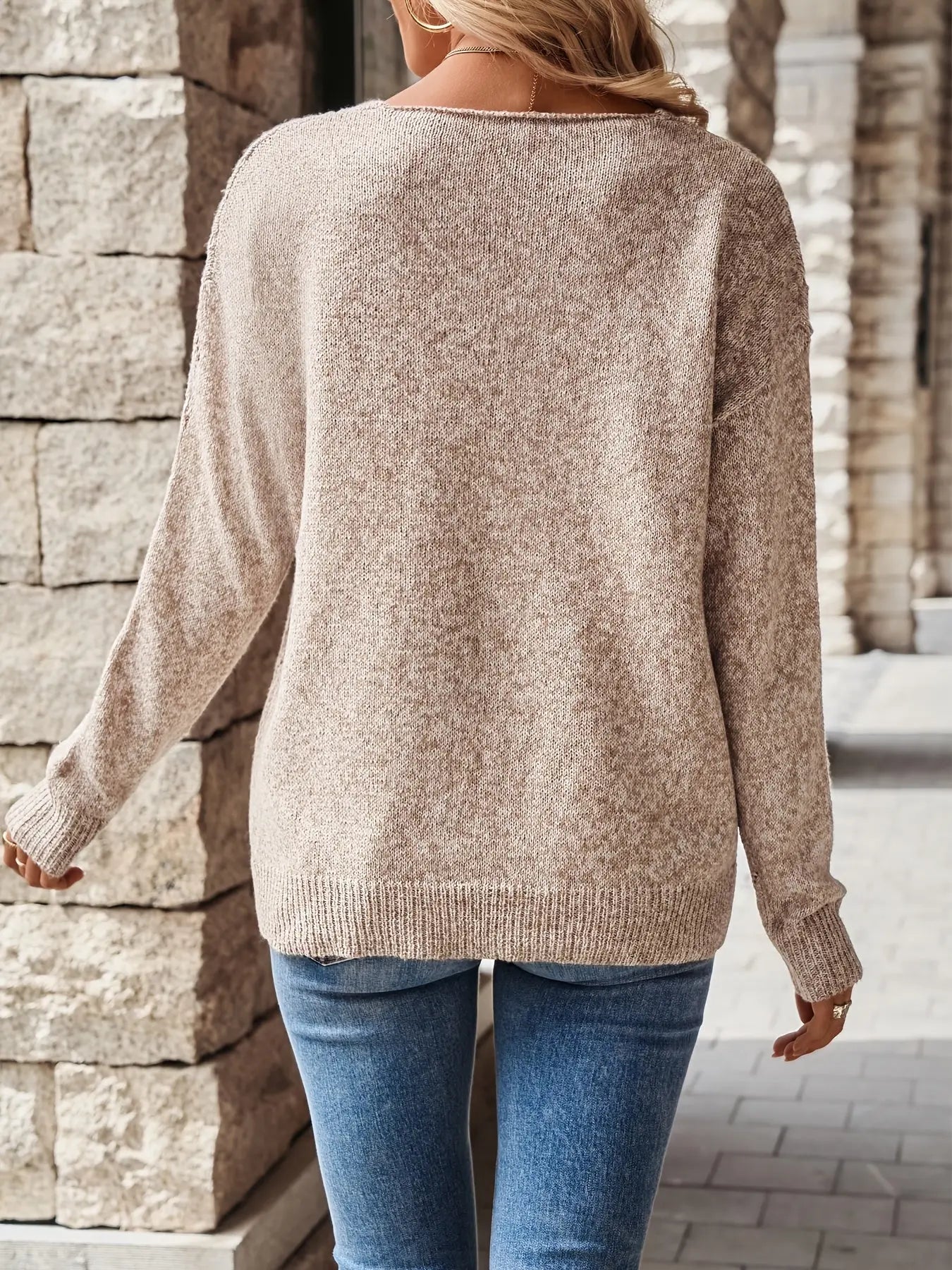 Élise™ | V-Neck Sweater